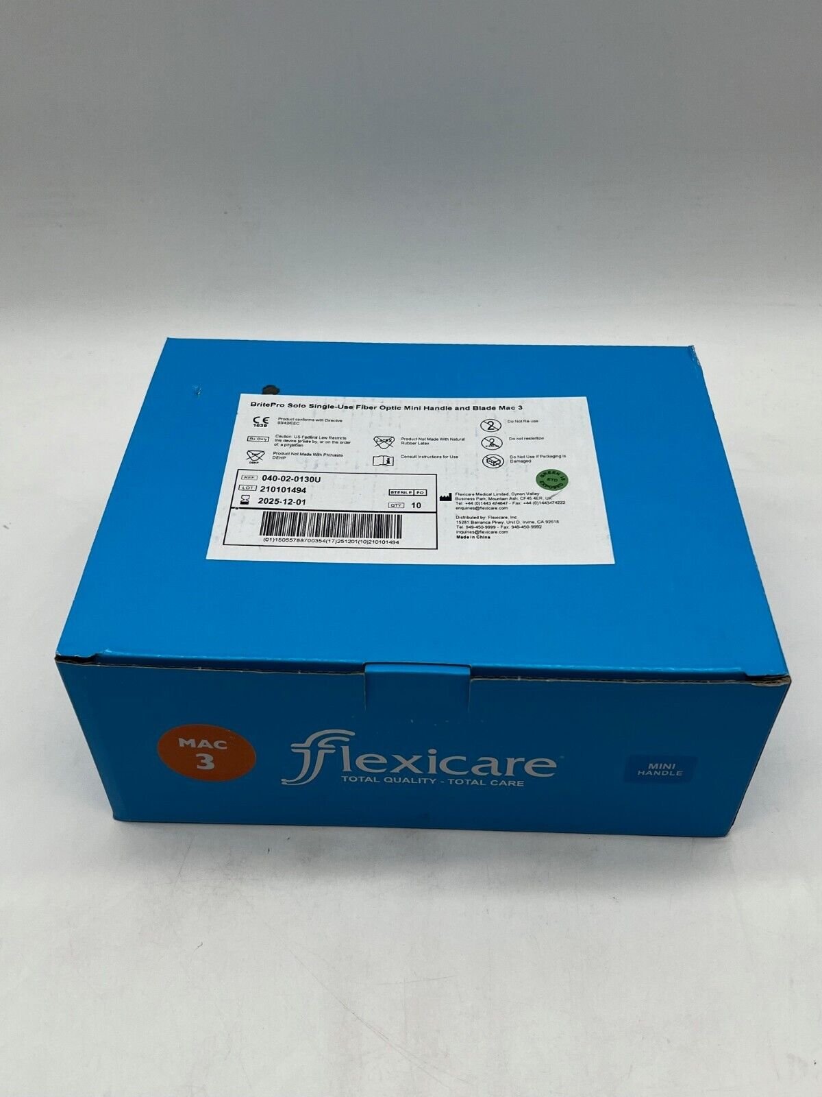 Flexicare | 040-02-0130U | BritePro Solo Single-Use Fiber Optic Mini Handle and Blade Mac 3