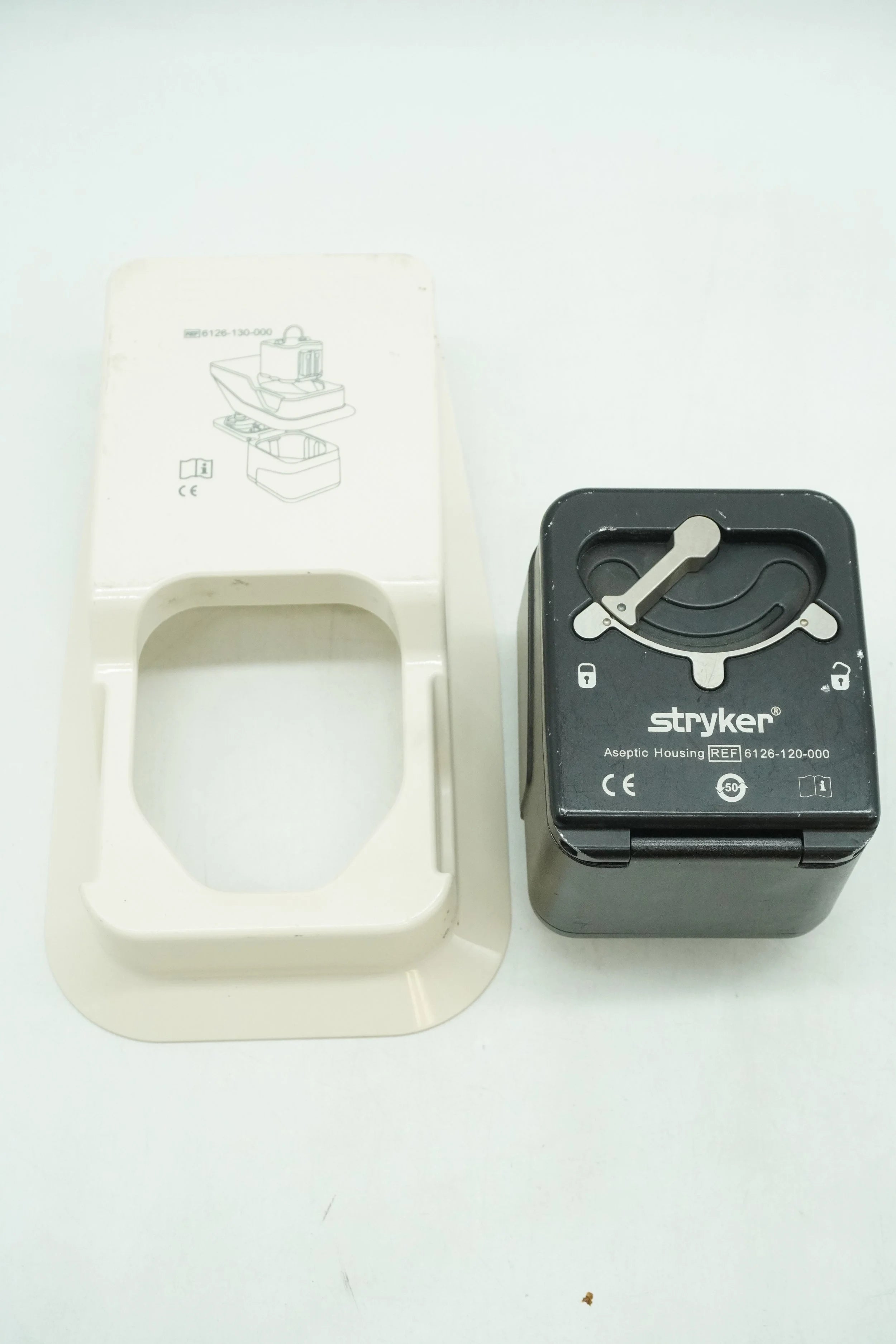 Stryker | 6126-120-000 | System 6 Aseptic Battery Housing & Transfer Shield 6126-130-000