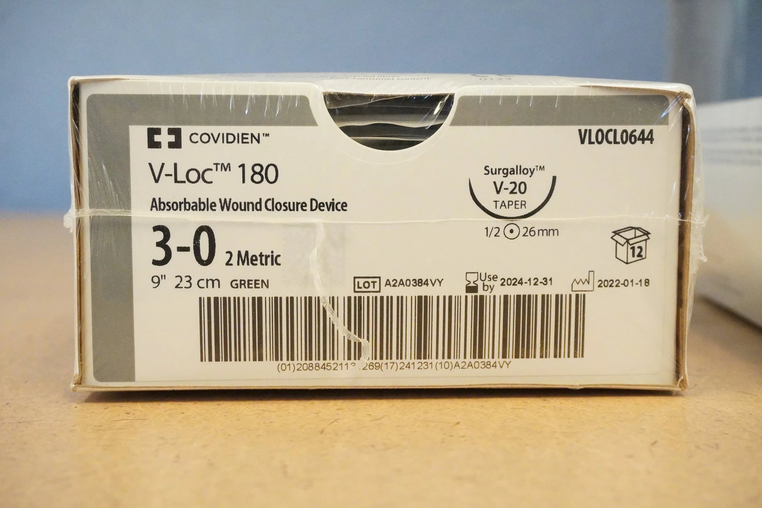 Covidien | VLOCL0644 | V-loc 180 Absorbable Wound Closure Device 3-0 2 Metric 9" 23cm GREEN