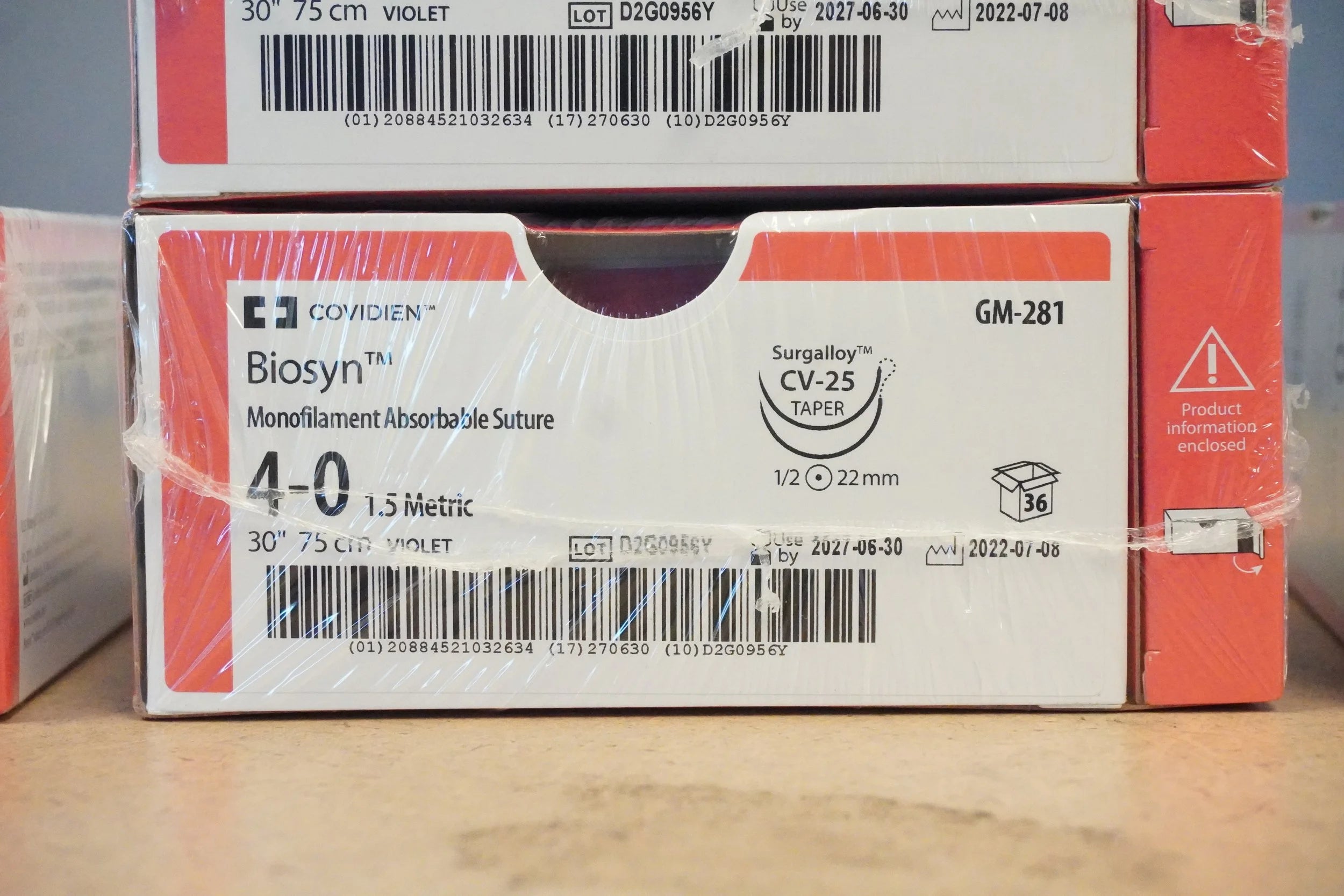 Covidien | GM-281 | Biosyn Monofilament Absorbable Suture 4-0 1.5 Metric 30" 75cm VIOLET