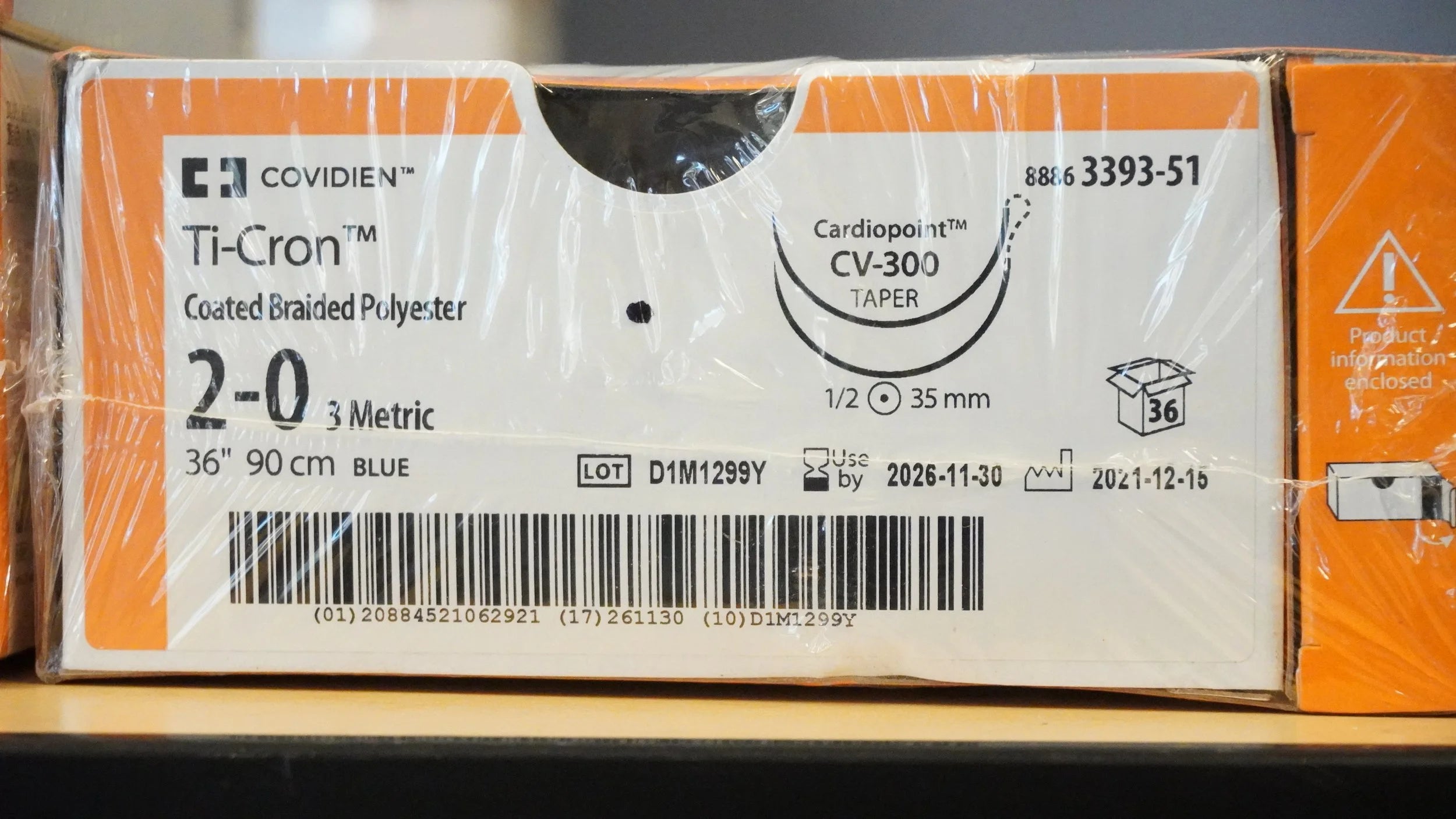 Covidien | 3393-51 | Ti-Cron Coated Braided Polyester 2-0 3 Metric 36" 90cm BLUE