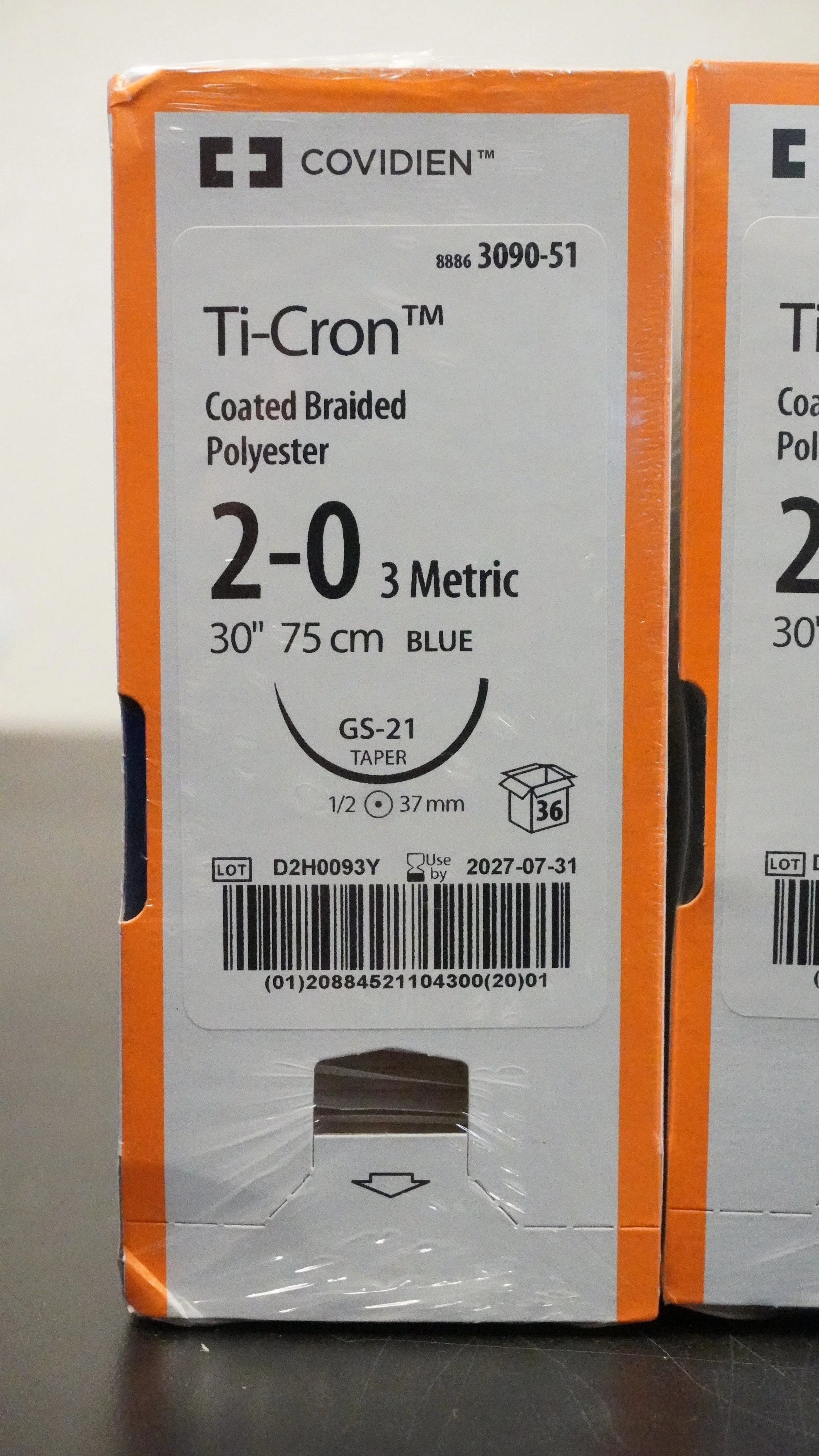Covidien | 3090-51 | Ti-Cron Coated Braided Polyester 2-0 3 Metric 30" 75cm BLUE
