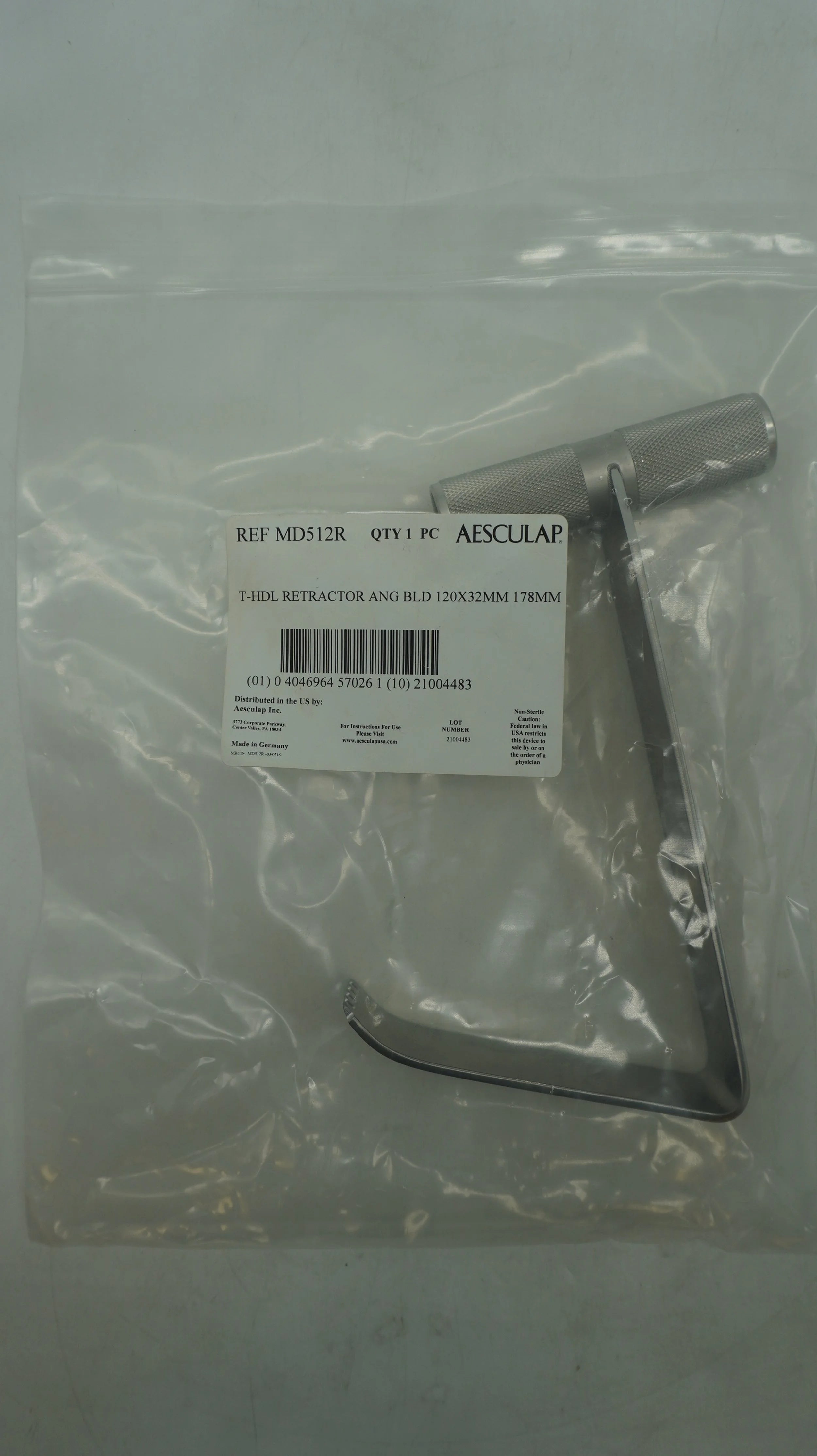 Aesculap | MD512R | T-Handle Retractor Angle Blade 120 x 32mm 178mm