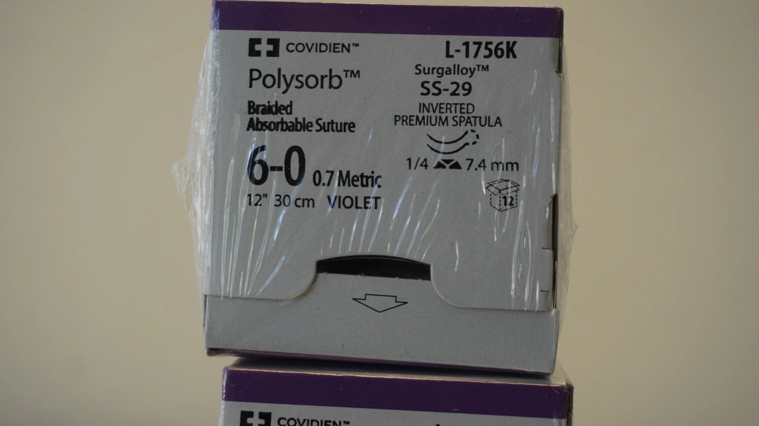Covidien | L-1756K | Polysorb Braided Absorbable Suture 6-0 0.7 Metric 12" 30cm VIOLET