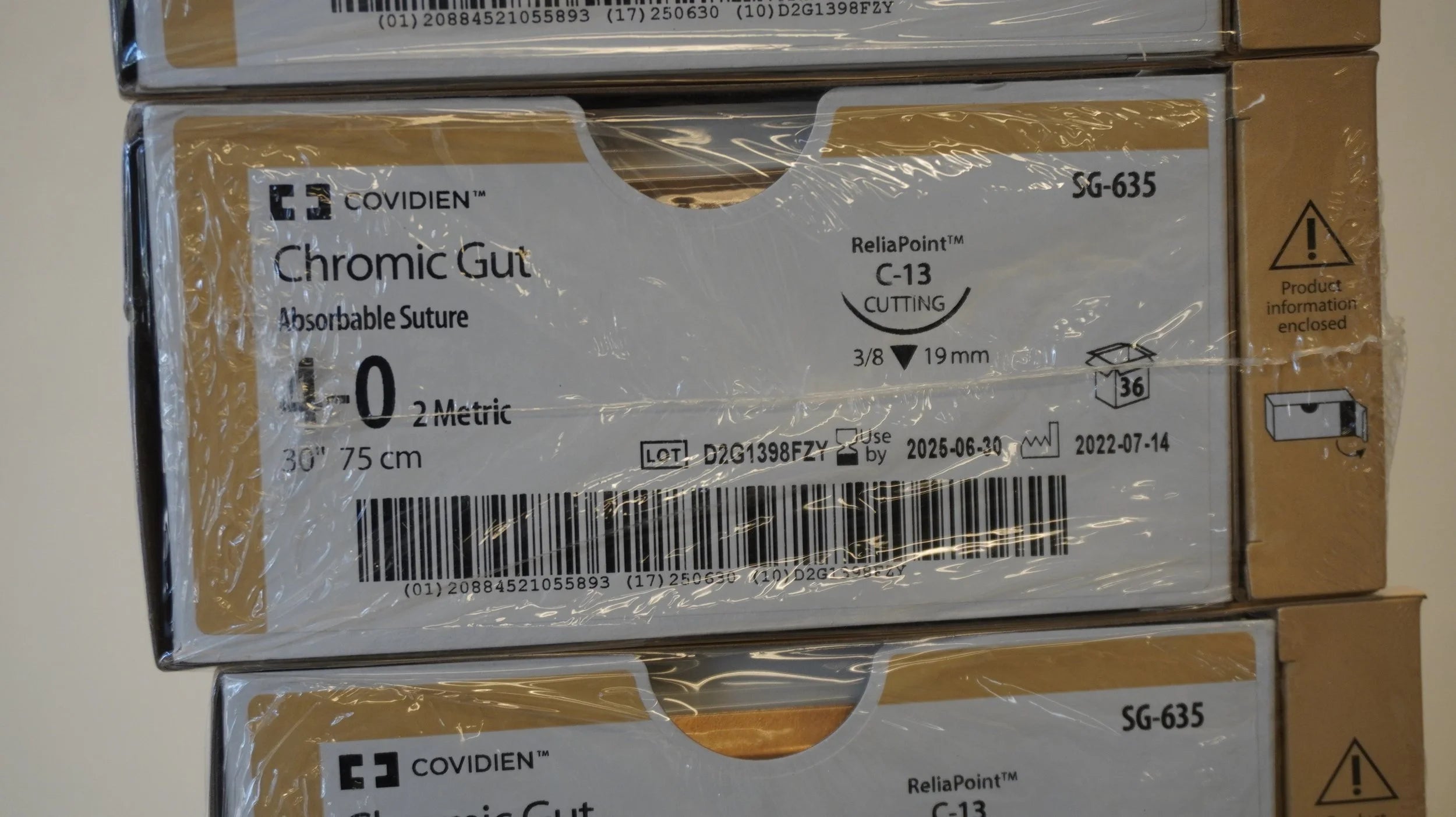 Covidien | SG-635 | Chromic Gut Absorbable Suture 4-0 2 Metric 30" 75cm