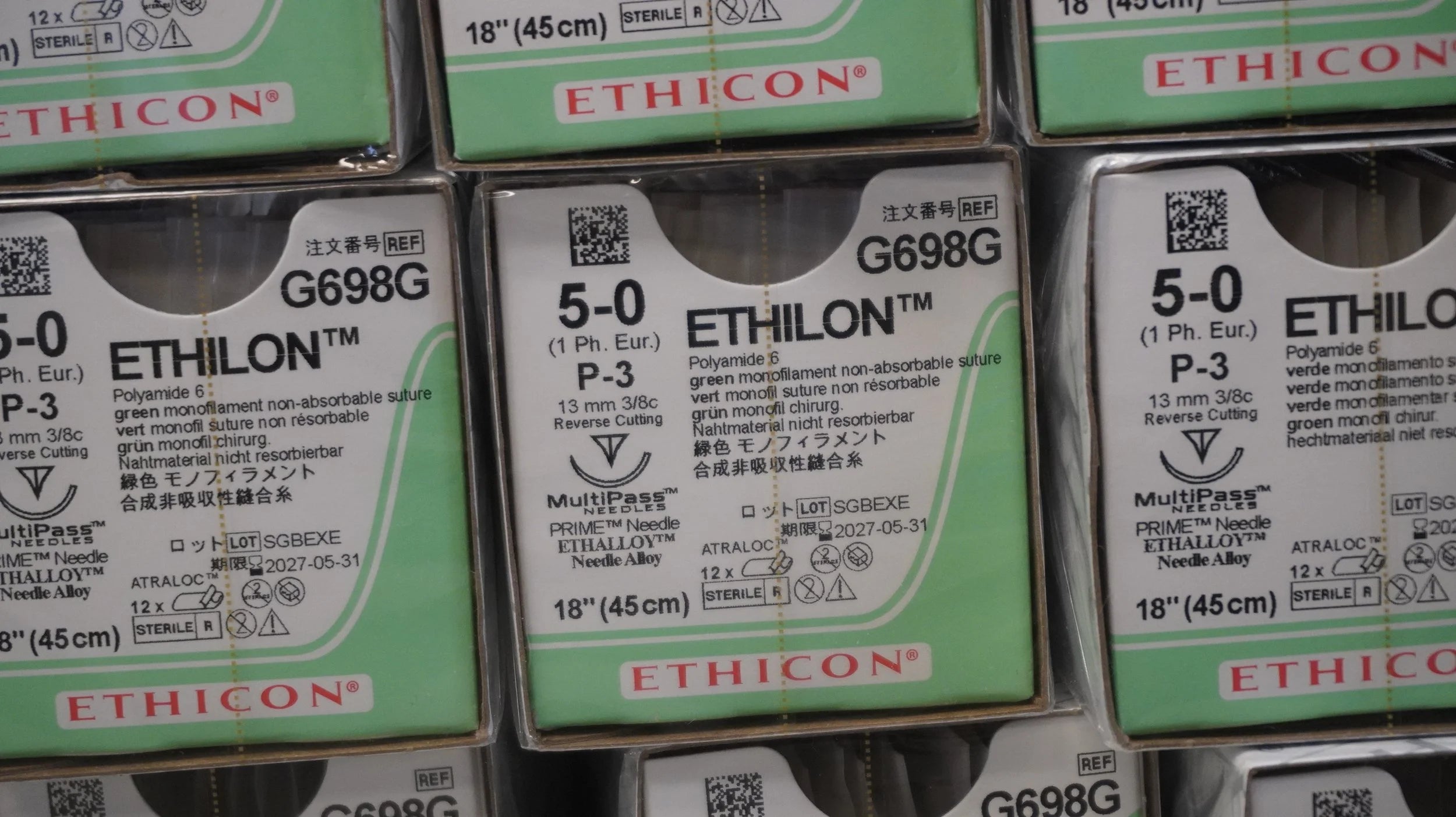 Ethicon | G698G | Polyamide 6 5-0 18"