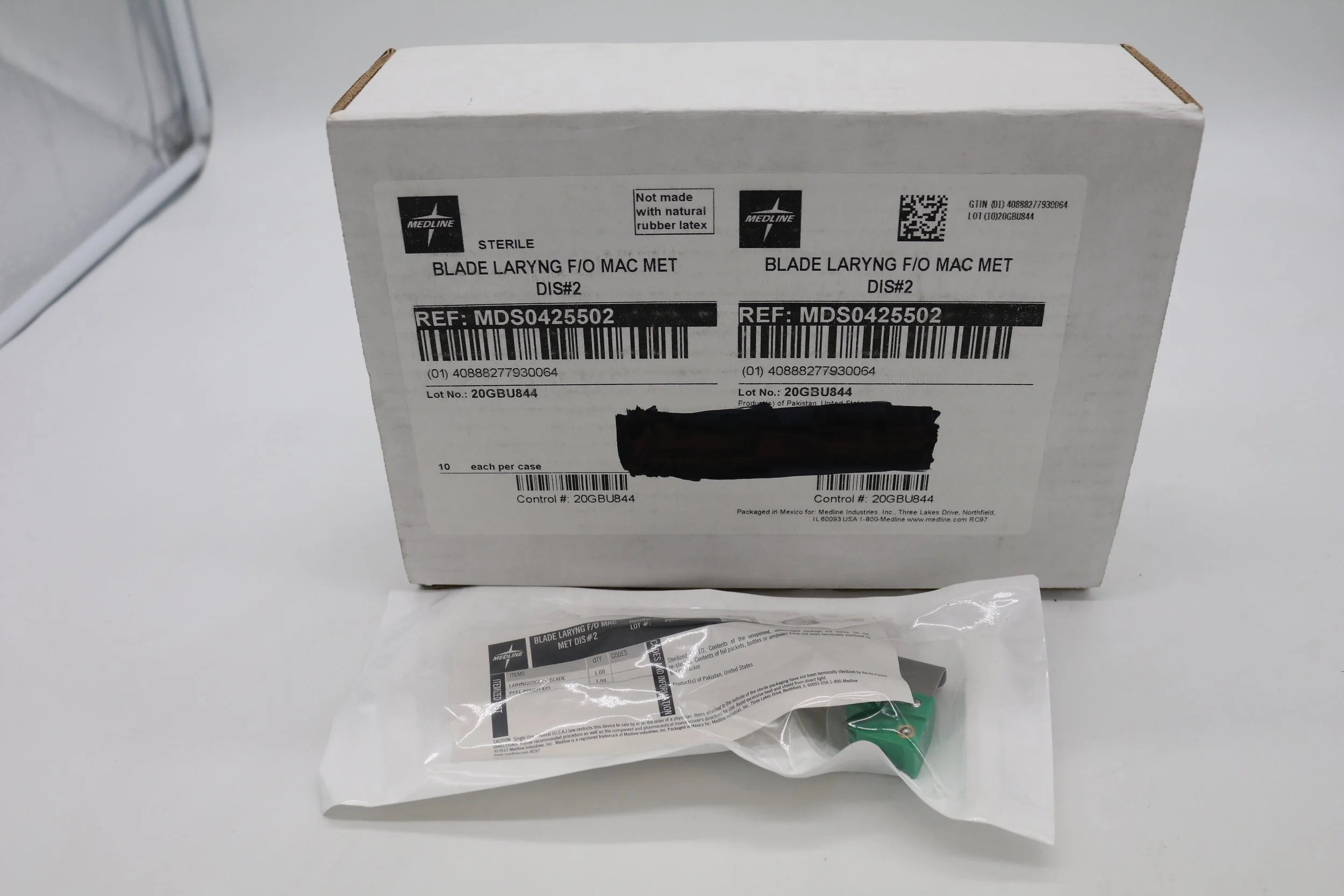 Medline | MDS0425502 | Sterile Fiber Optic Laryngoscope Blade