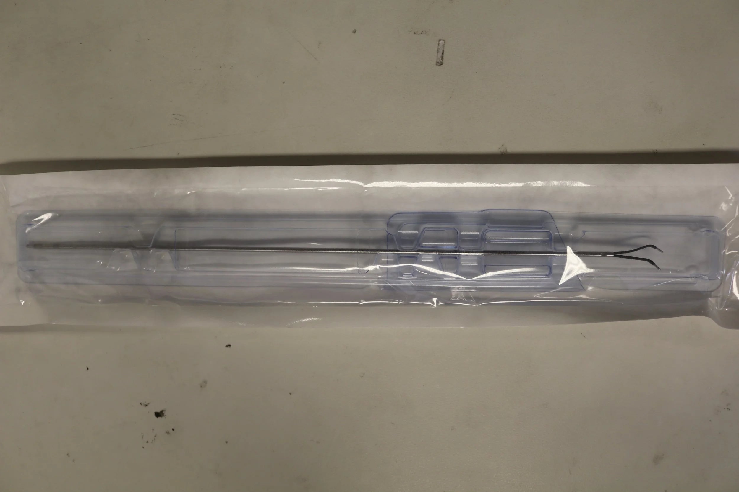 Karl Storz Endoskope | 28164FGL | ENDOSKOPE Bipolar Forceps Insert, F/28164BDL, Vertical Closing 45 Angled Jaws 1mm x 20cm
