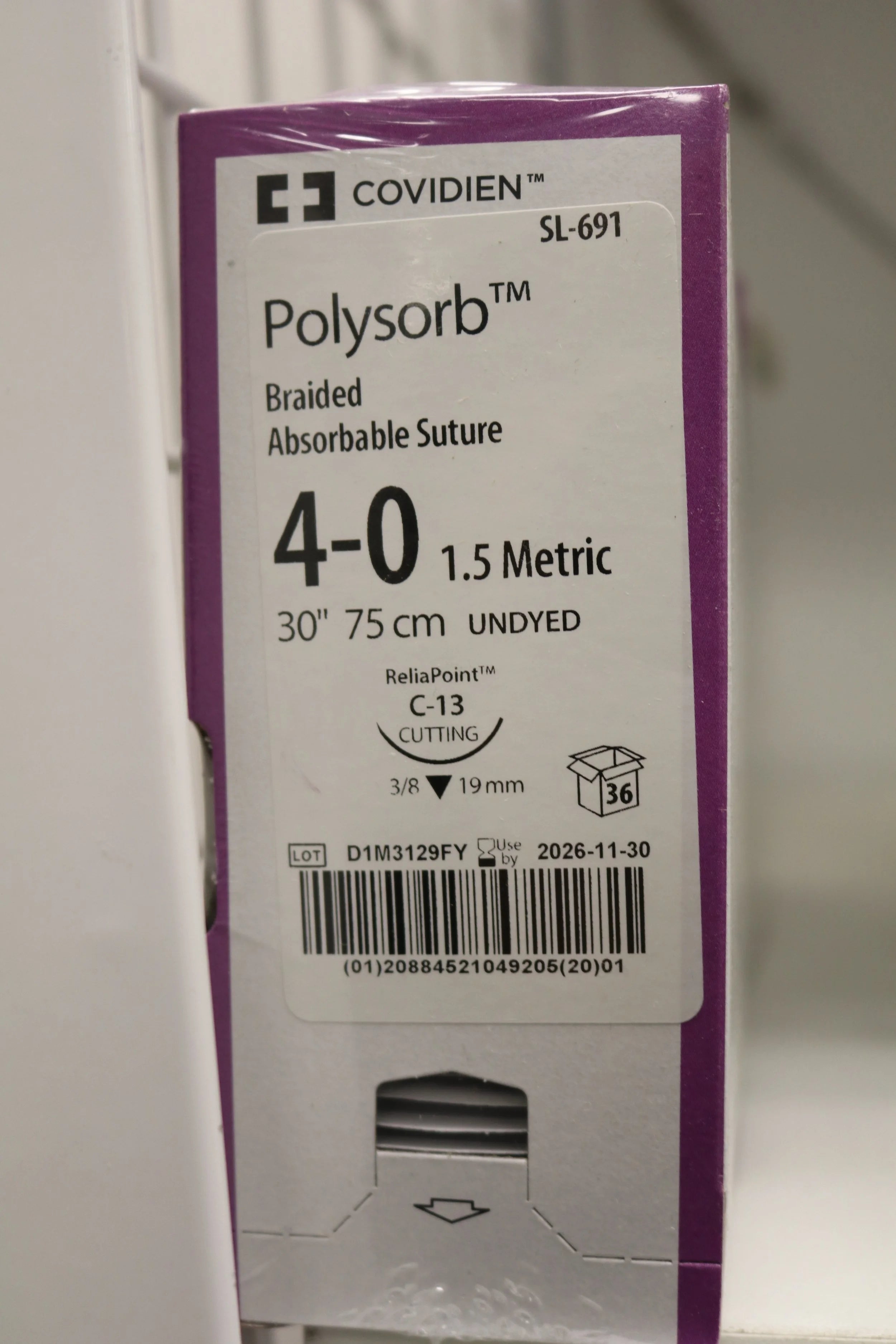 Covidien | SL-691 | Polysorb Braided Absorbable Suture 4-0 1.5 Metric 30" 75cm UNDYED
