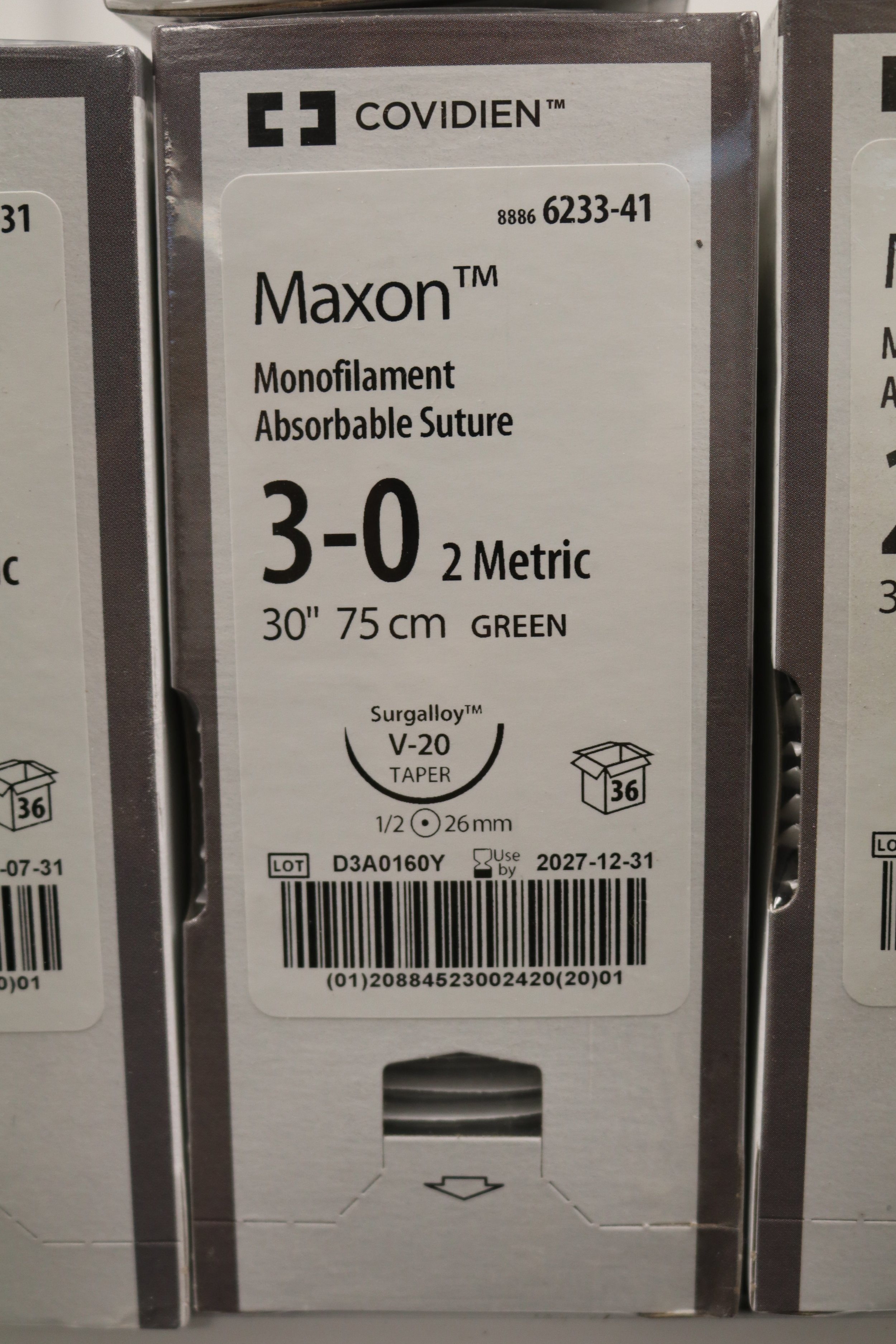 Covidien | 6233-41 | Maxon AMonofilament Absorbable Suture 3-0 2 Metric 30" 75cm GREEN