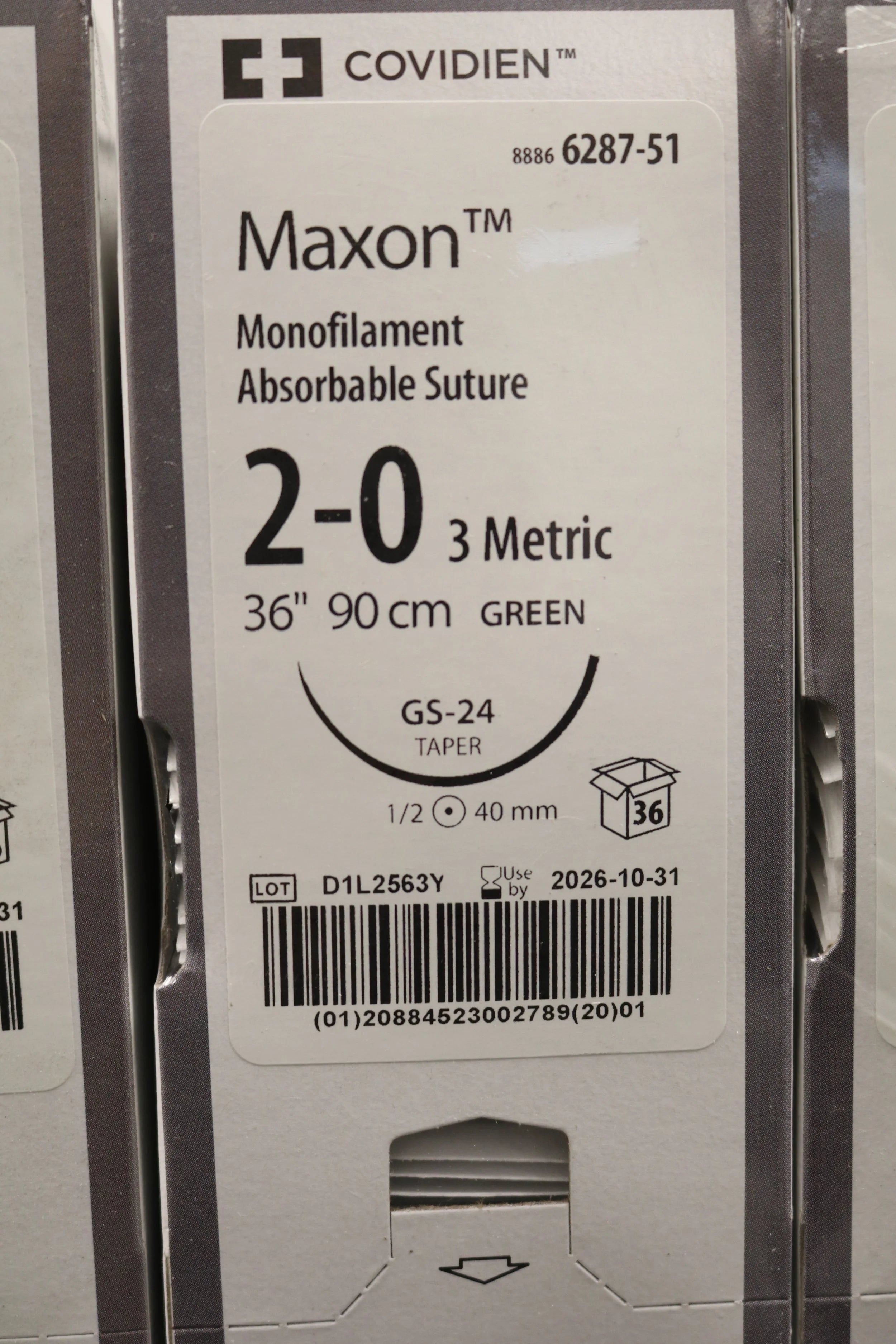 Covidien | 6287-51 | Monofilament Absorbable Suture 2-0 3 Metric 36" 90cm GREEN