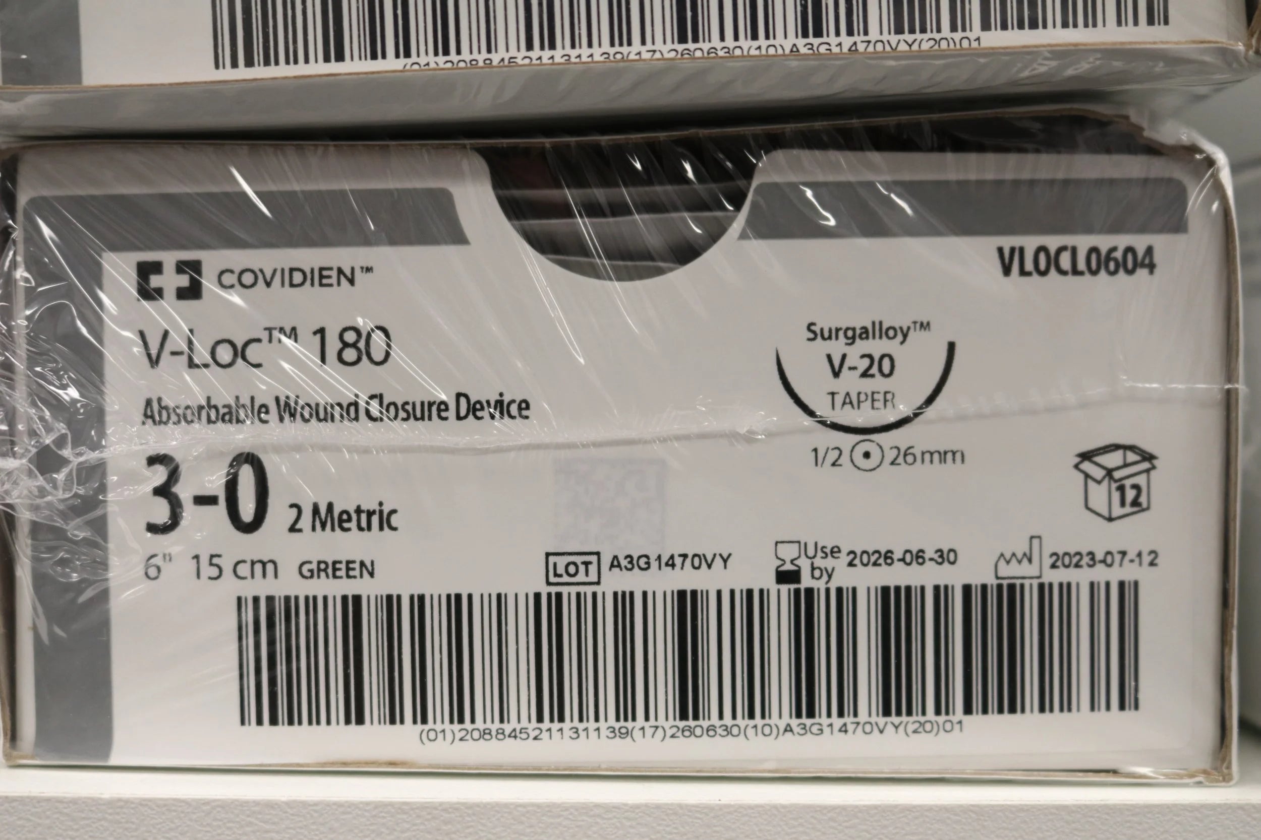 Covidien | VLOCL0604 | V-LOC 180 Absorbable Wound Closure Device 3-0 2 Metric 6" 15cm GREEN VLOC0604