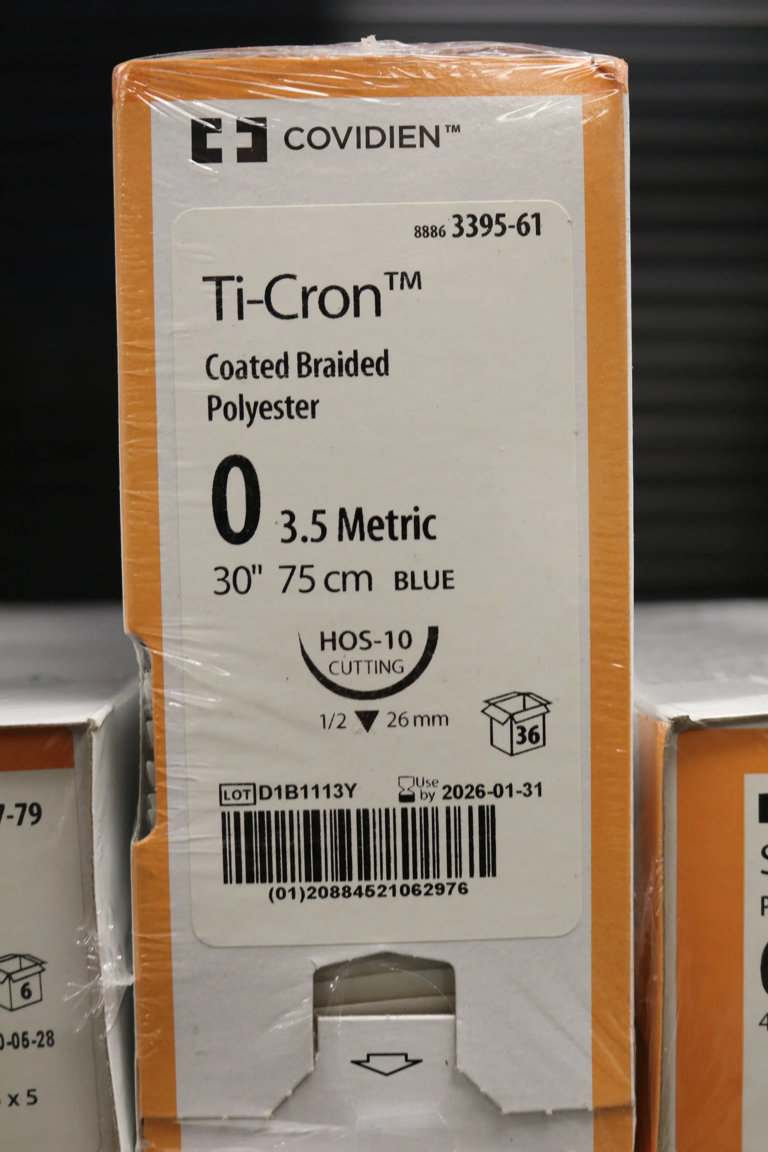 Covidien | 3395-61 | Ti-Cron Coated Braided Polyester 0 3.5 Metric 30" 75cm BLUE