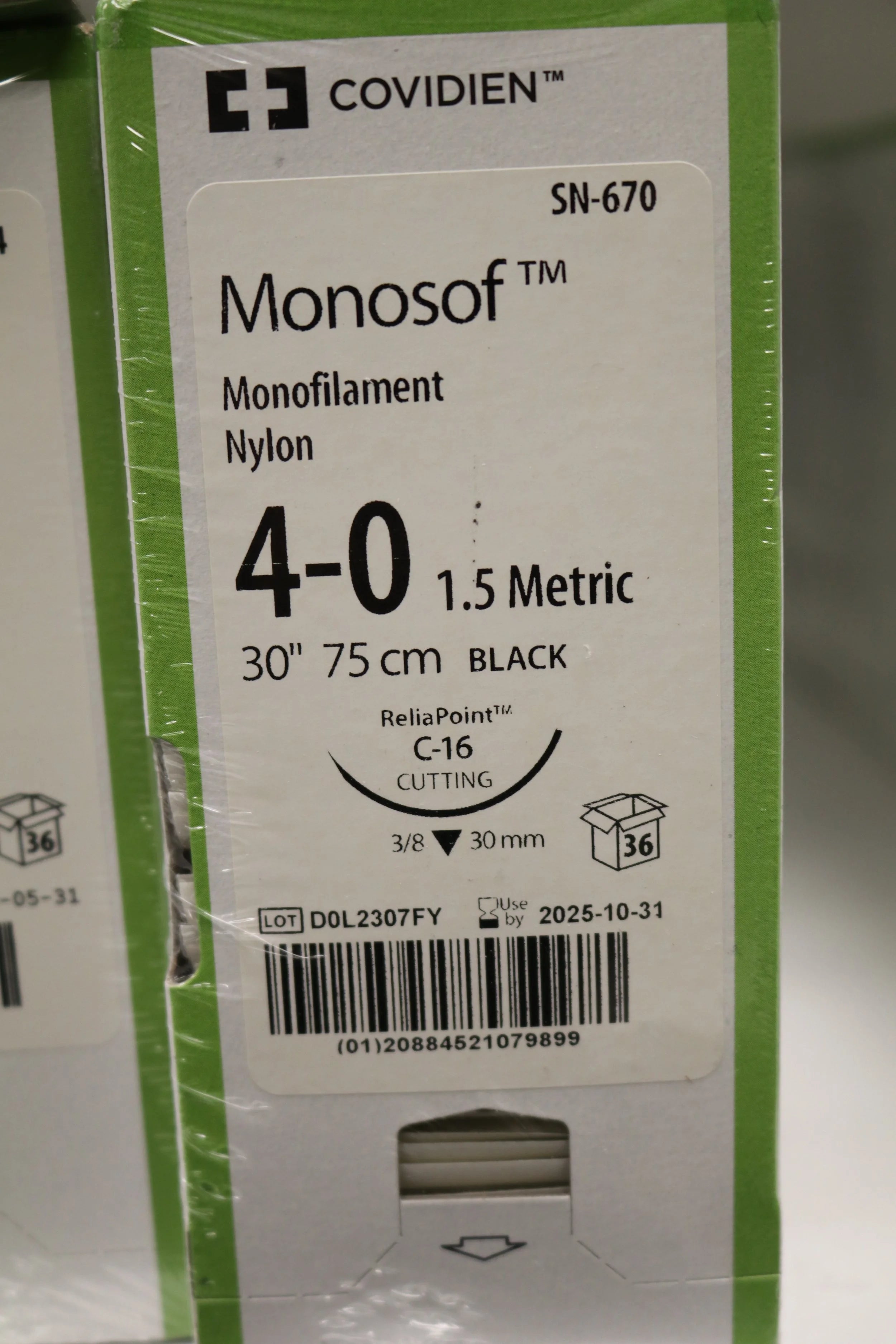 Covidien | SN-670 | Monosof Monofilament Nylon 2-0 2 Metric 30" 75cm BLACK