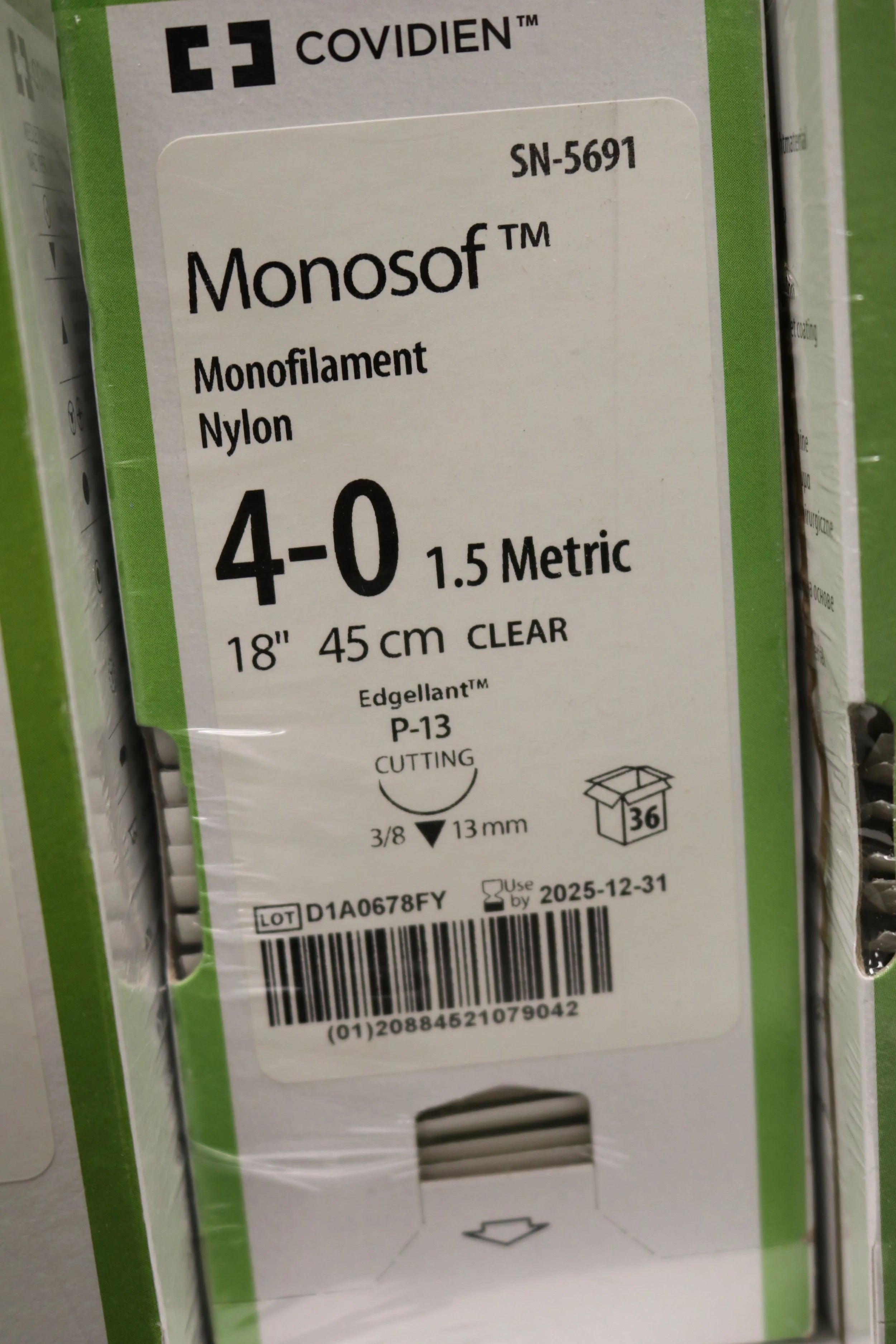 Covidien | SN-5691 | Monosof Monofilament Nylon 4-0 1.5 Metric 18" 45cm CLEAR