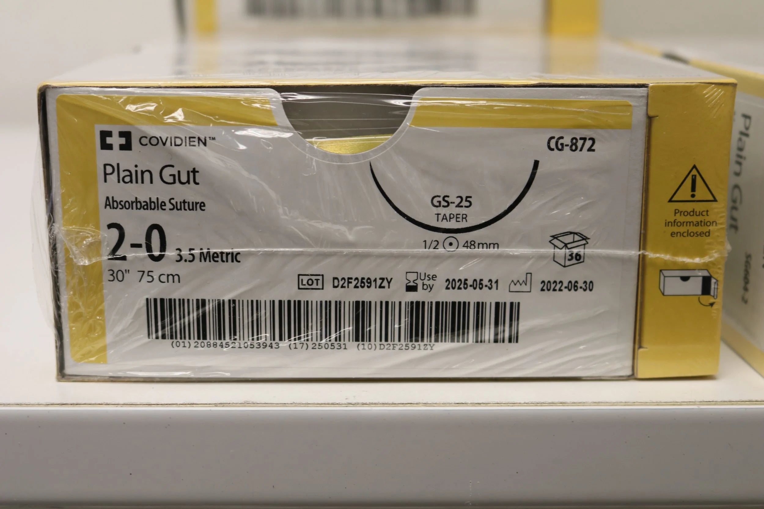 Covidien | CG-872 | Plain Gut Absorbable Suture 2-0 3.5 Metric 30" 75cm