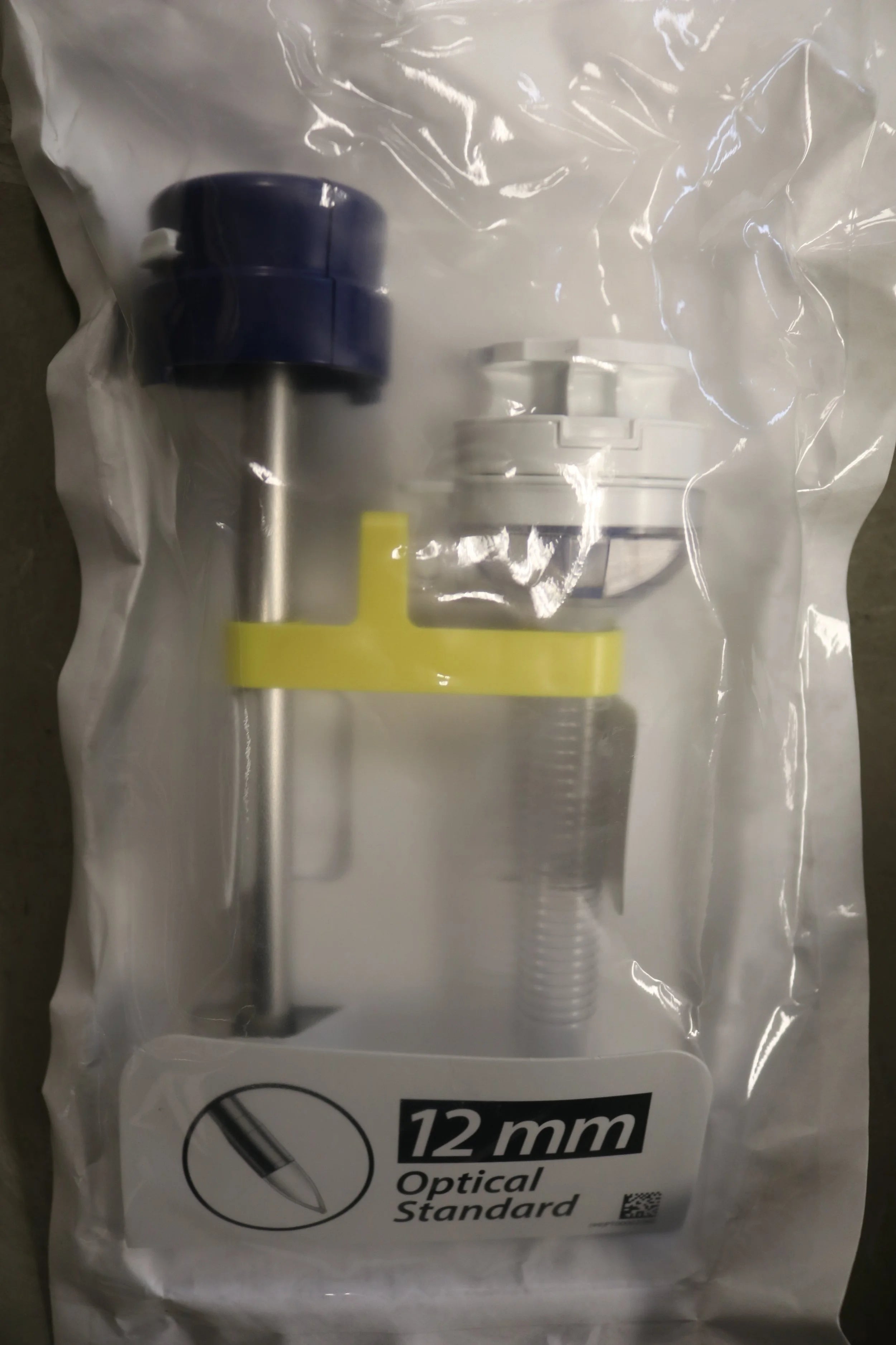 Covidien | ONB12STF | VersaOne Optical Trocar with Fixation Cannula 12mm Standard